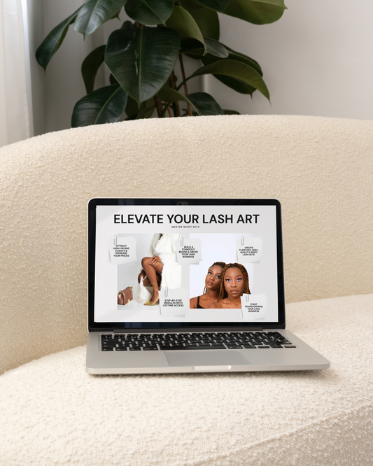 "THE LASH ARTIST" Sales Page Showit Website Template